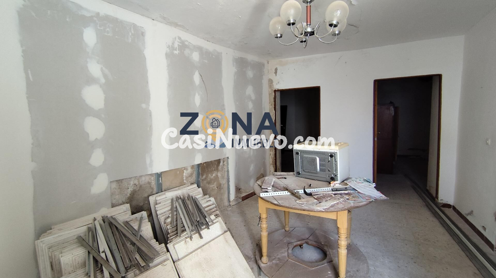 CASA EN SIERRA DE FUENTES SEMI REFORMADA - foto 3