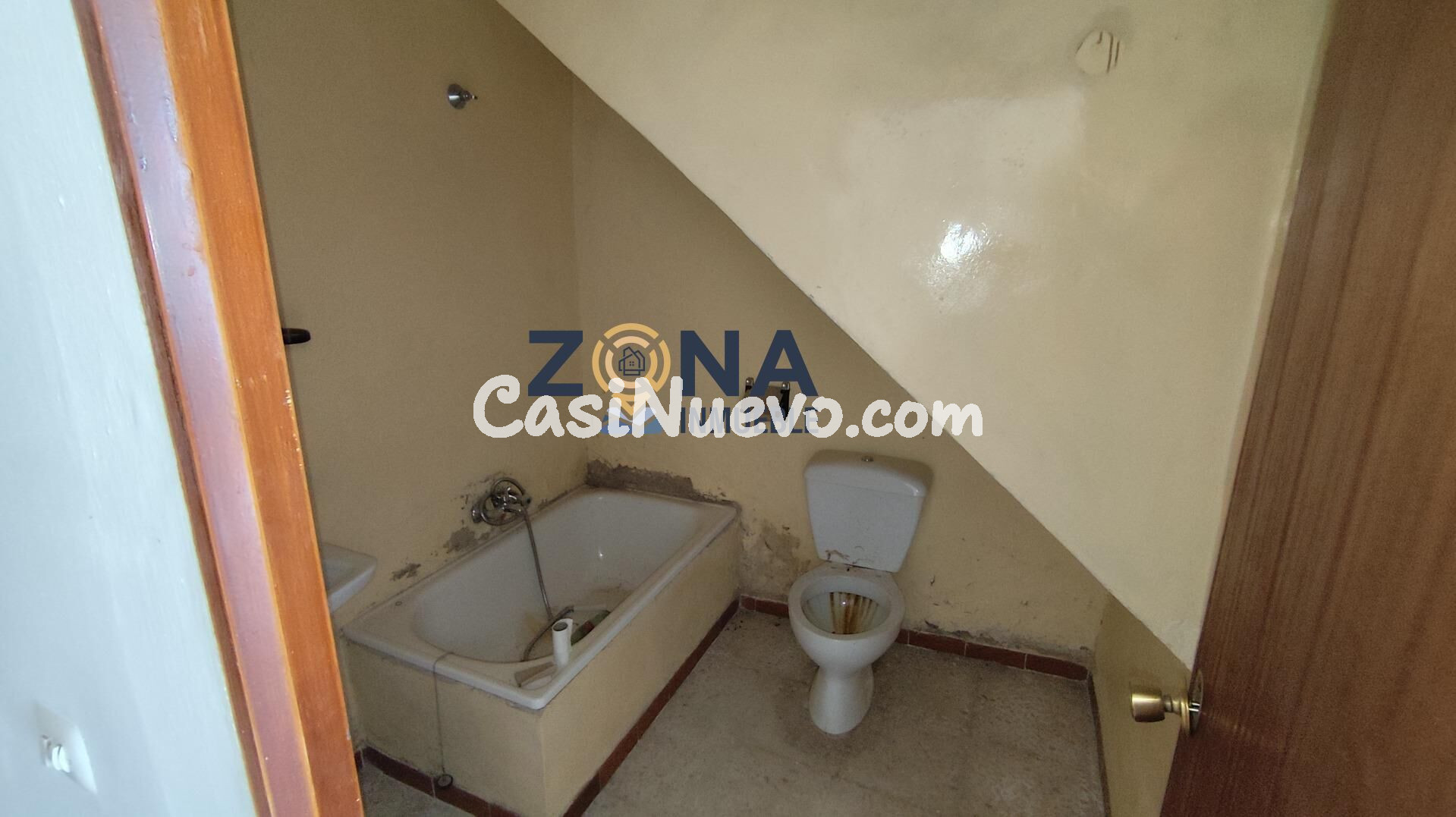 CASA EN SIERRA DE FUENTES SEMI REFORMADA - foto 5