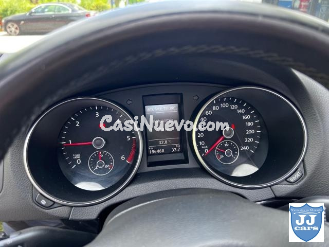 VOLKSWAGEN - Golf -  Cabriolet 2.0 TDI BlueMotion Tech. - foto 45