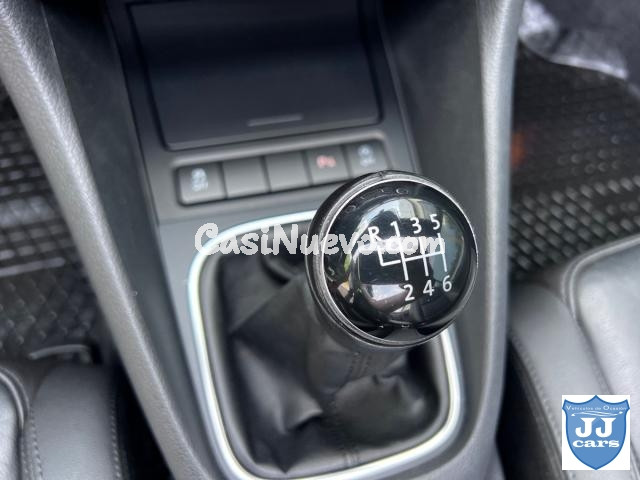 VOLKSWAGEN - Golf -  Cabriolet 2.0 TDI BlueMotion Tech. - foto 46