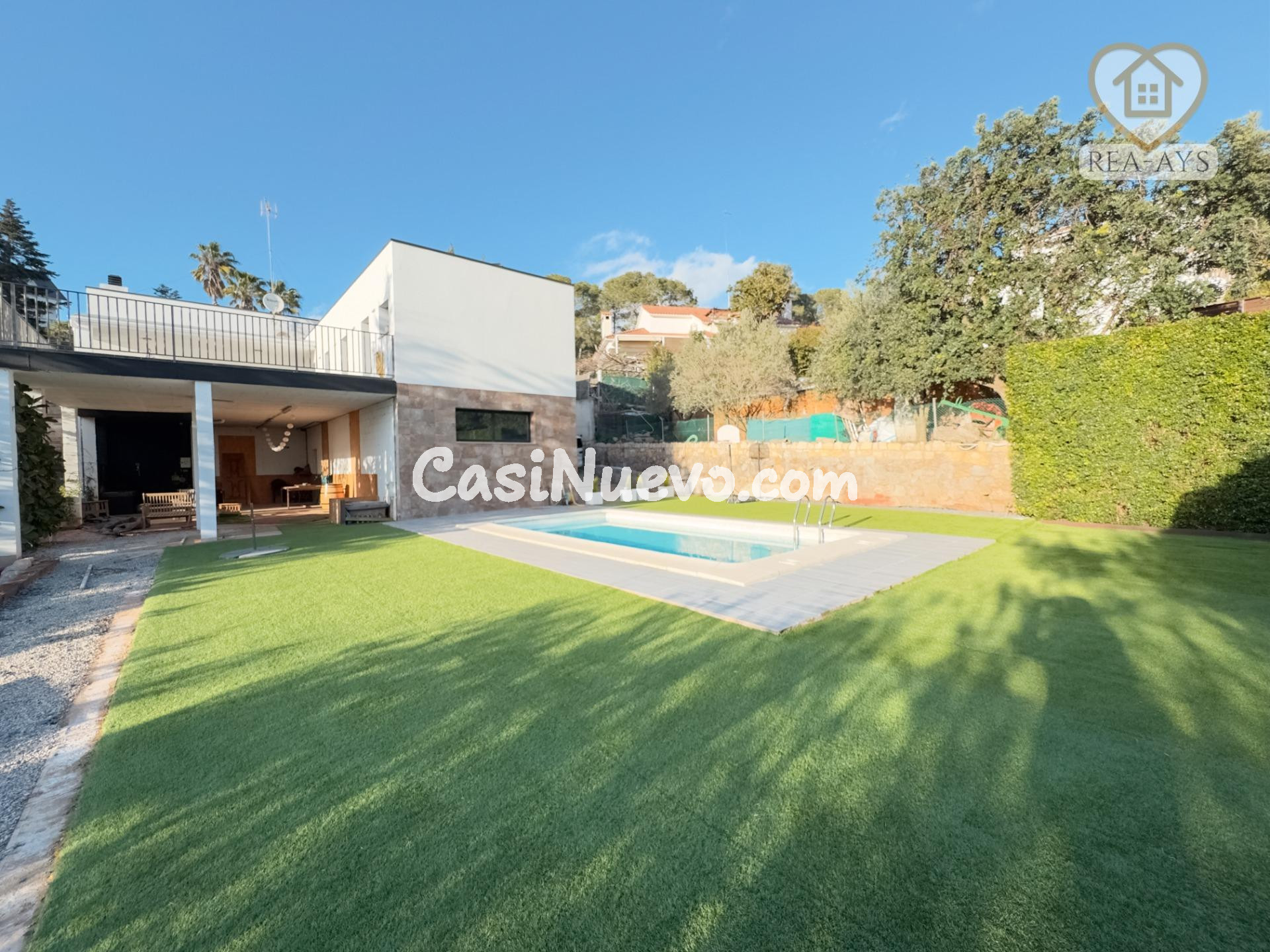 Exclusiva residencia con piscina en la mejor zona de Fontpin - foto 3