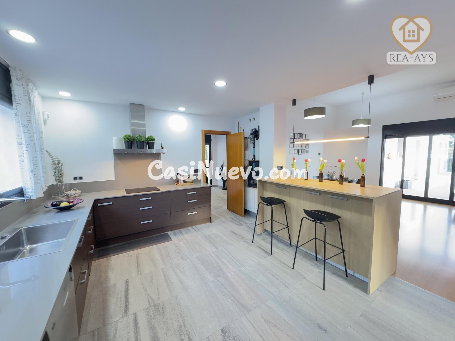 Exclusiva residencia con piscina en la mejor zona de Fontpin - foto 11