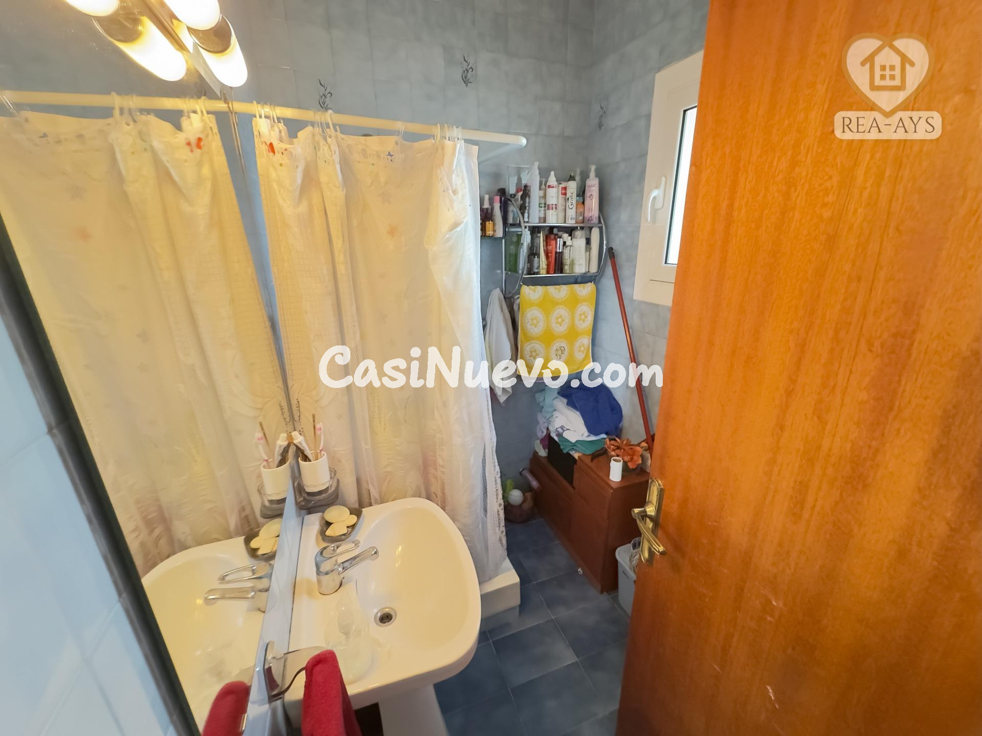 Gran oportunidad: vivienda con dos plantas independientes y  - foto 6