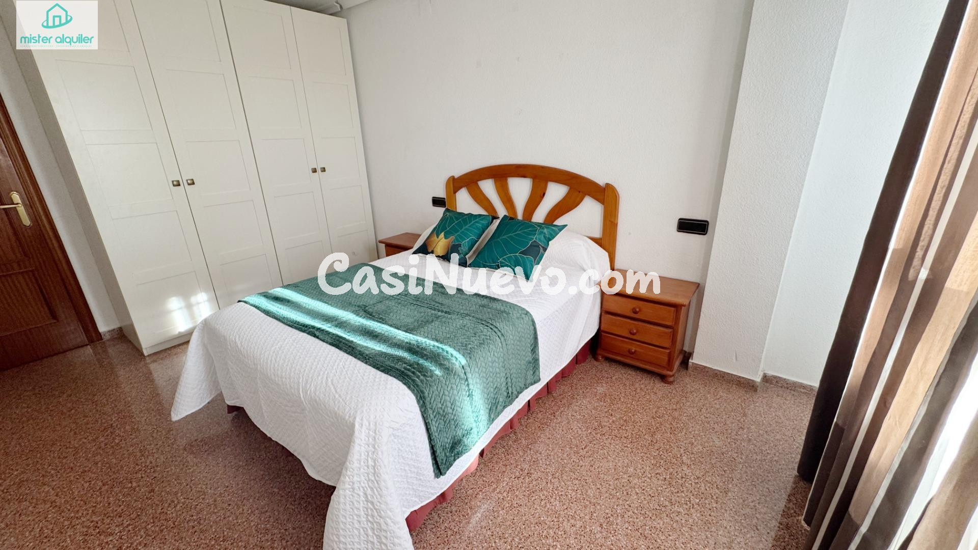 PISO AMPLIO Y LUMINOSO EN CUARTA PLANTA CON ORIENTACIÓN ESTE - foto 5