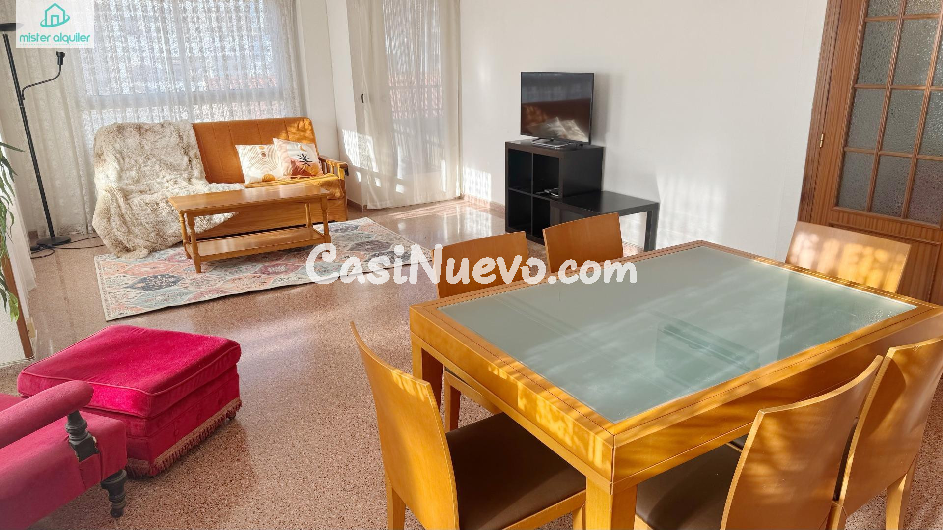 PISO AMPLIO Y LUMINOSO EN CUARTA PLANTA CON ORIENTACIÓN ESTE - foto 13