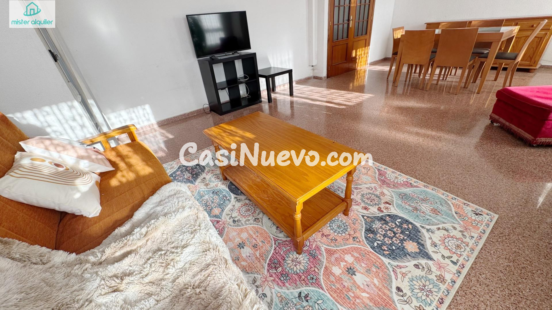 PISO AMPLIO Y LUMINOSO EN CUARTA PLANTA CON ORIENTACIÓN ESTE - foto 14