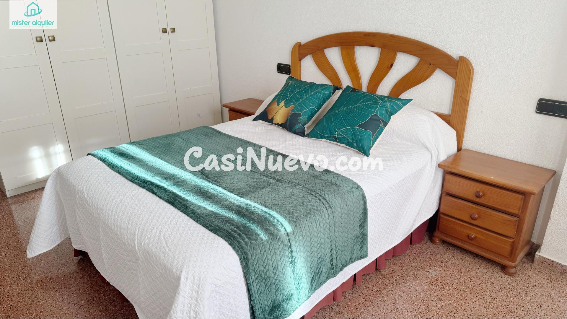 PISO AMPLIO Y LUMINOSO EN CUARTA PLANTA CON ORIENTACIÓN ESTE - foto 17