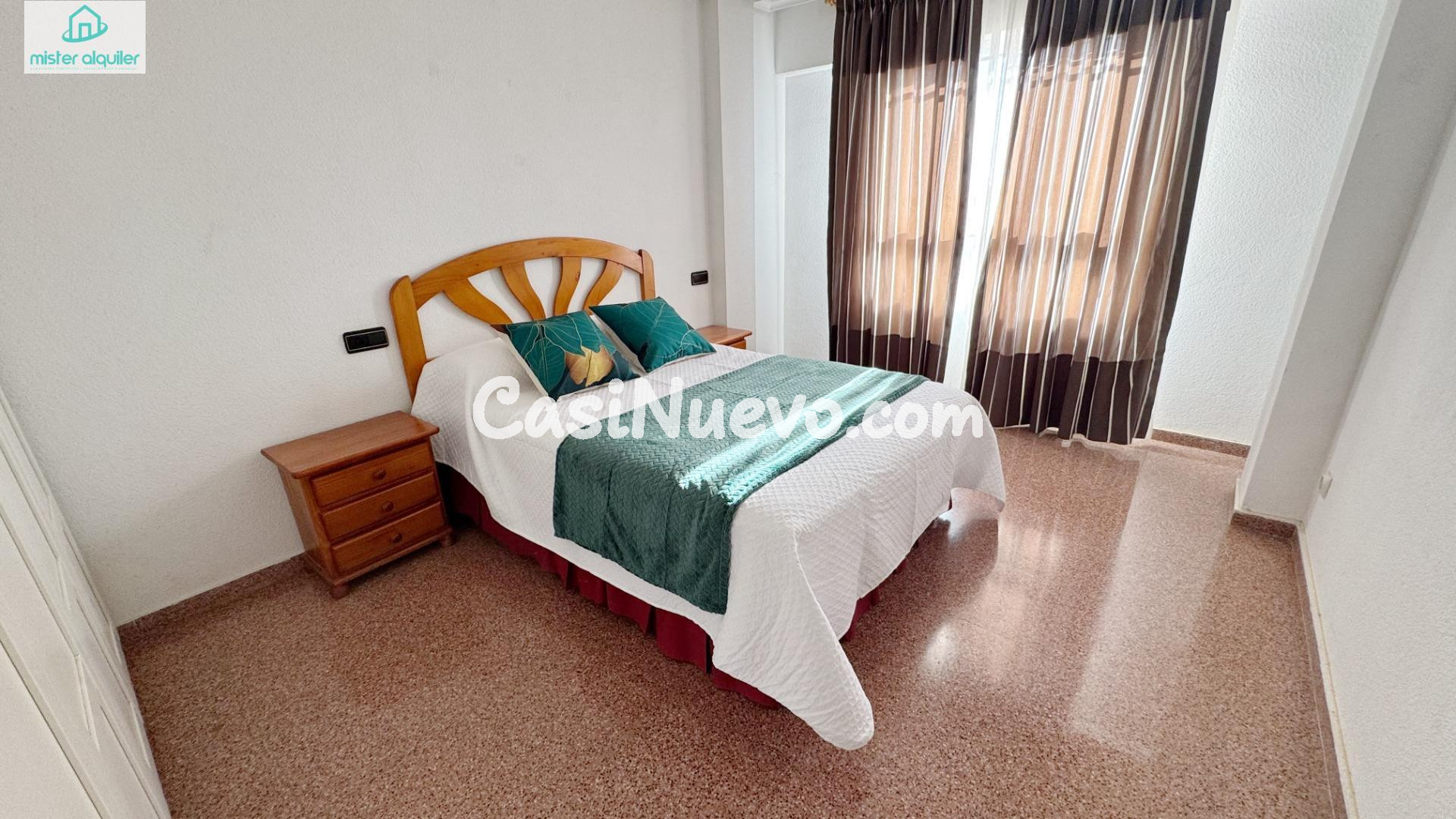 PISO AMPLIO Y LUMINOSO EN CUARTA PLANTA CON ORIENTACIÓN ESTE - foto 18