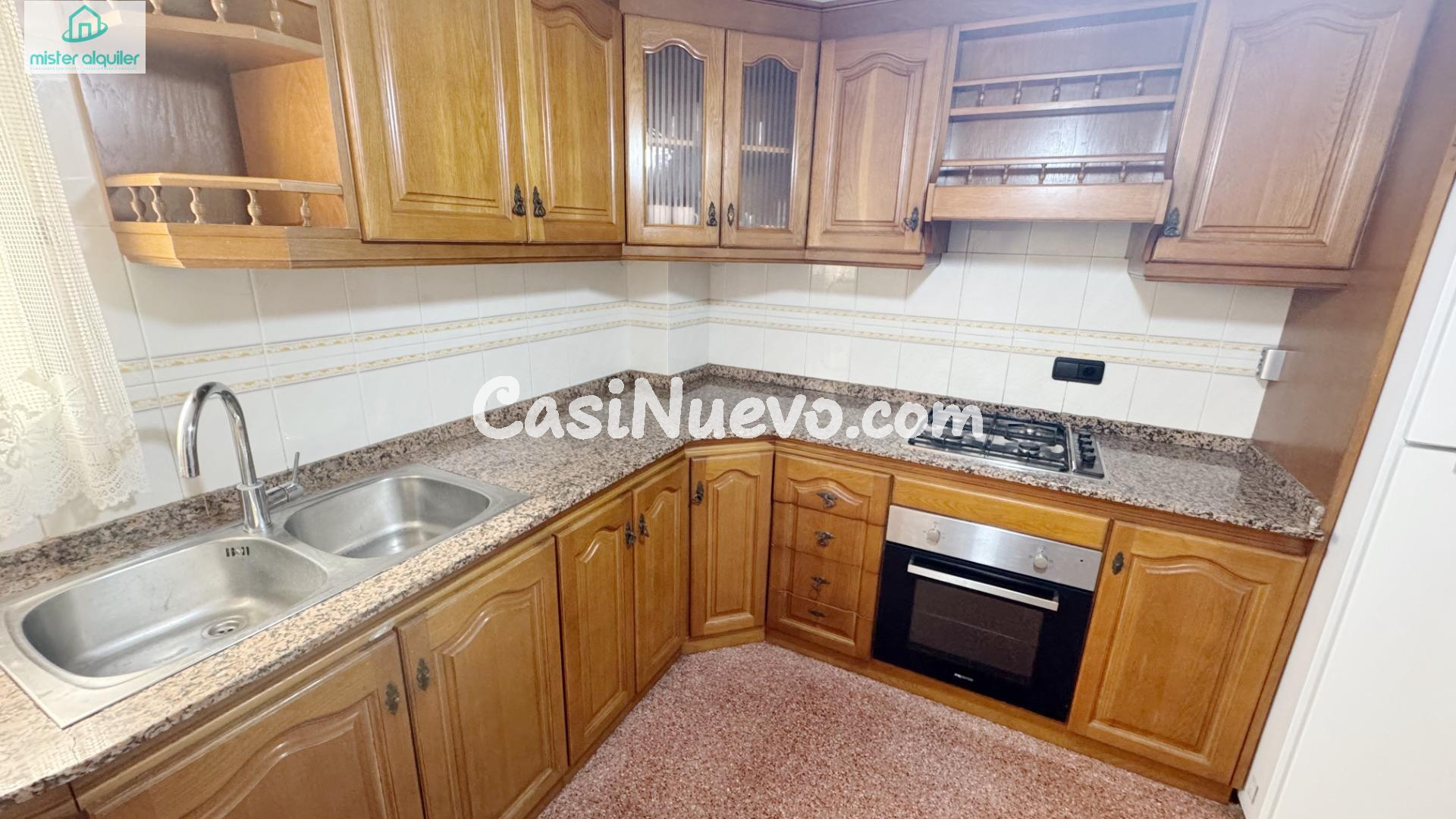 PISO AMPLIO Y LUMINOSO EN CUARTA PLANTA CON ORIENTACIÓN ESTE - foto 27