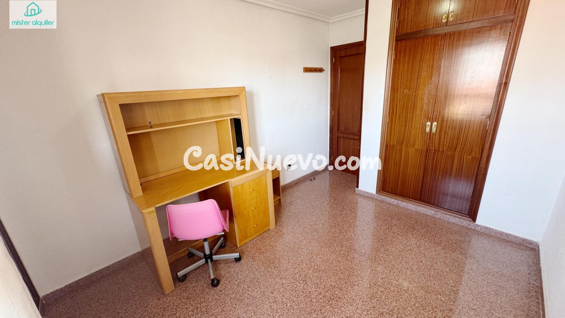 PISO AMPLIO Y LUMINOSO EN CUARTA PLANTA CON ORIENTACIÓN ESTE - foto 33