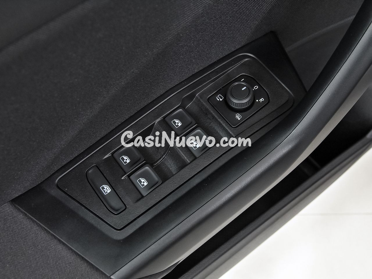 Volkswagen T-Roc "Más" 1.0 TSI 85kW (115CV) - foto 12