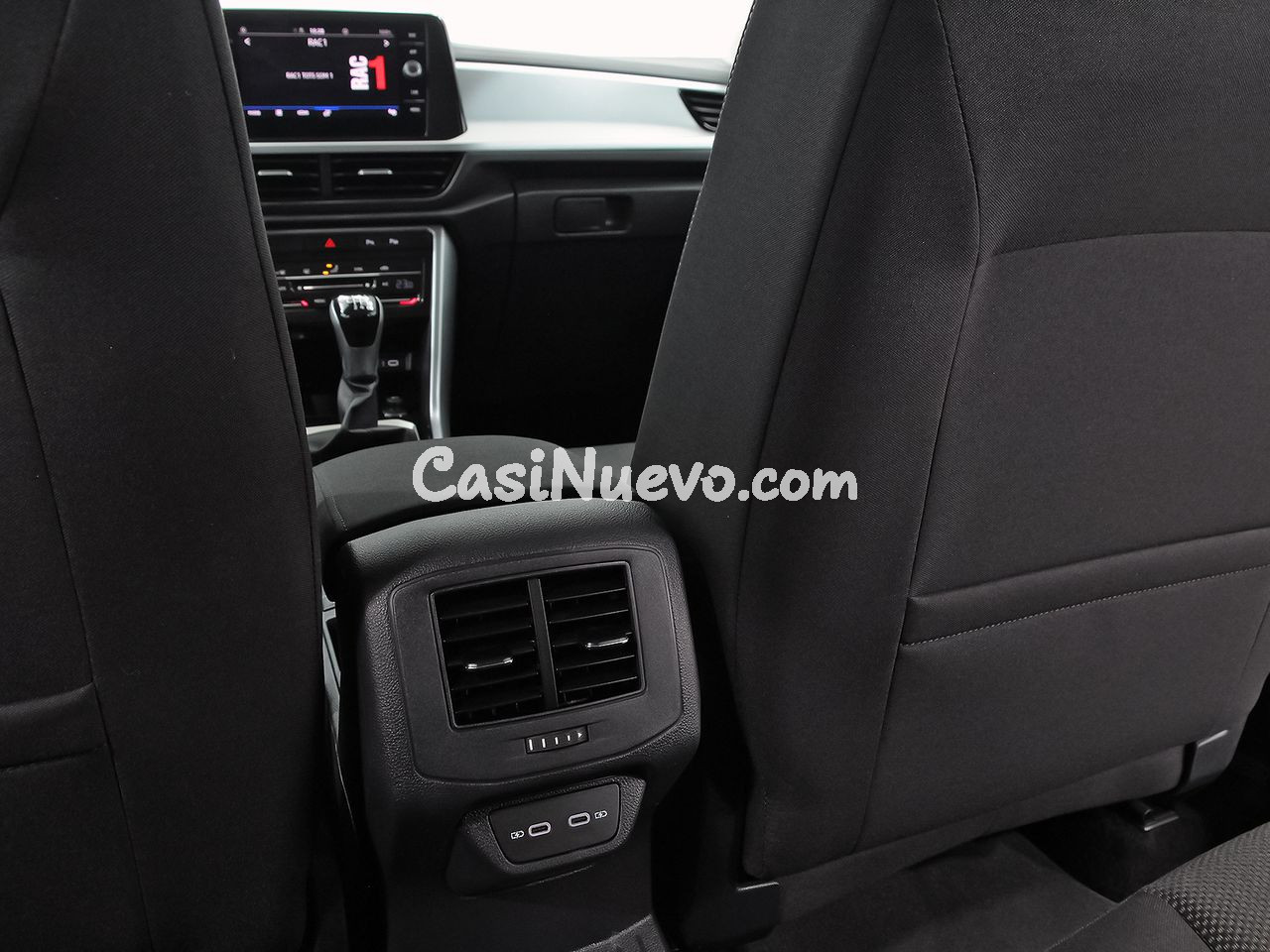 Volkswagen T-Roc "Más" 1.0 TSI 85kW (115CV) - foto 32