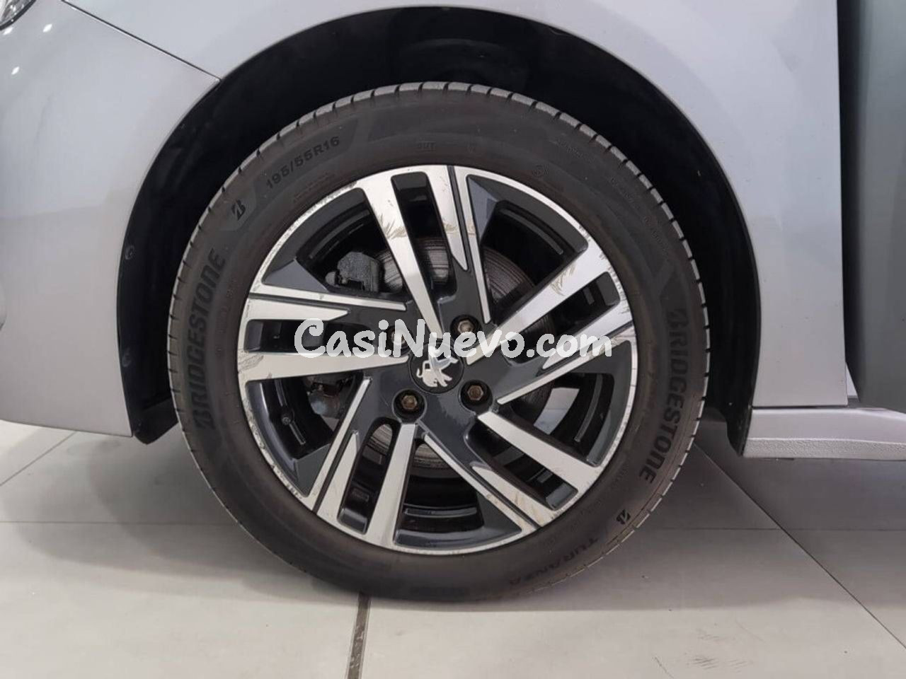 Peugeot 208 BlueHDi 73kW 100CV Allure Pack - foto 12