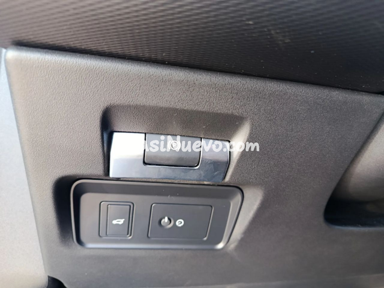 Land-Rover Discovery Sport 2.0D TD4 204PS AWD Aut MHEV RDyna - foto 24