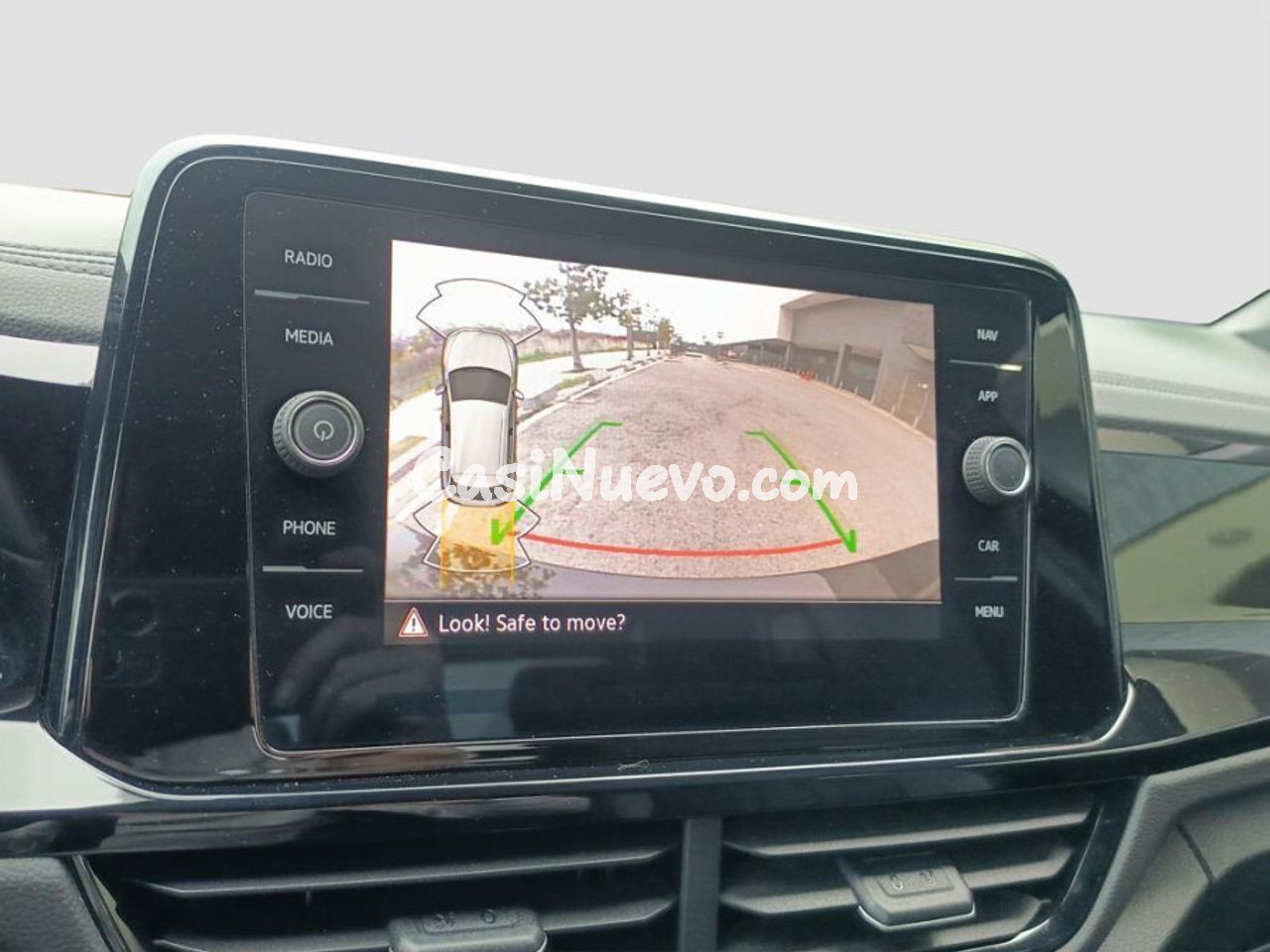 Volkswagen T-Roc RLine 1.5 TSI 110kW 150CV - foto 10