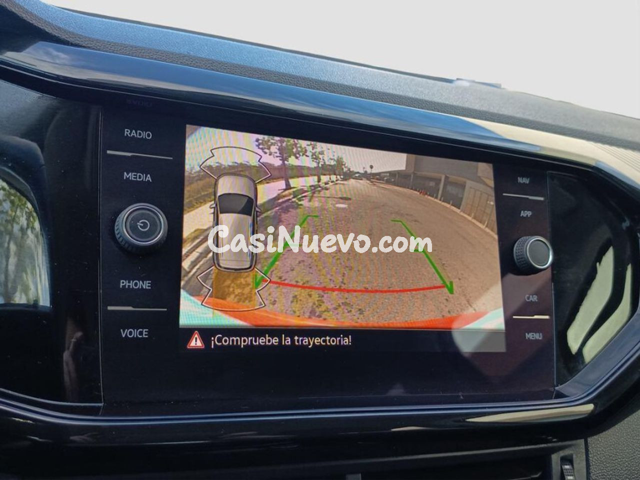 Volkswagen T-Cross Sport 1.0 TSI 81kW 110CV - foto 9