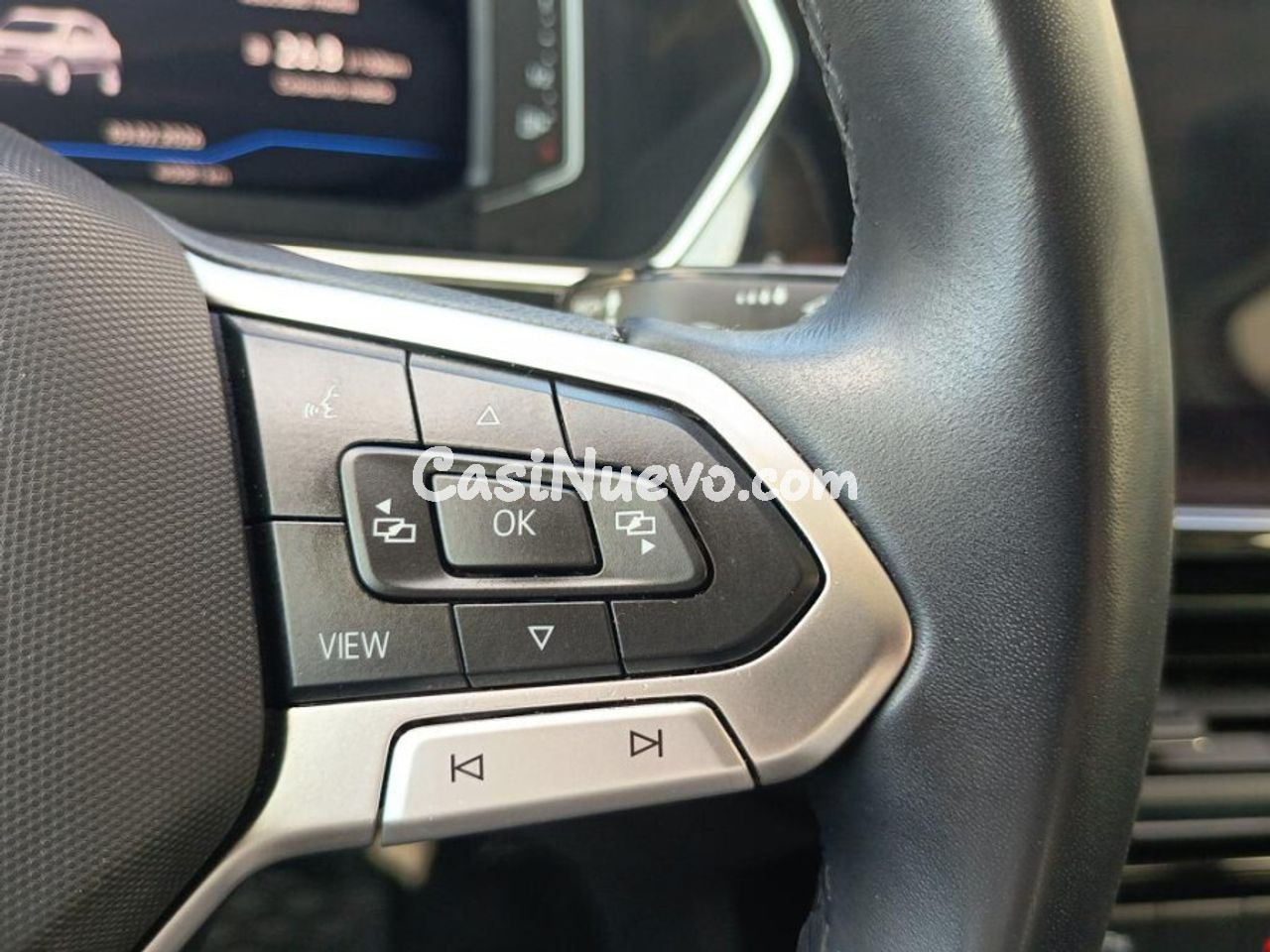 Volkswagen T-Cross Sport 1.0 TSI 81kW 110CV - foto 11