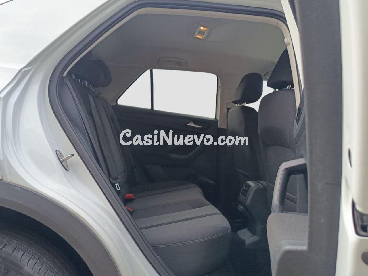 Volkswagen T-Roc Life 1.5 TSI 110kW 150CV - foto 7