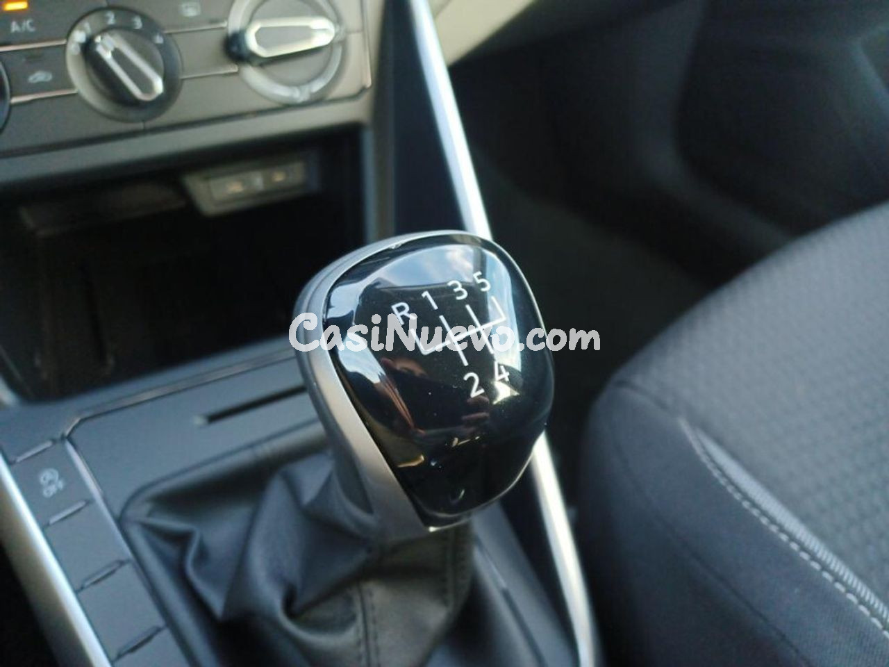 Volkswagen Polo Match 1.0 TSI 70kW 95CV - foto 9