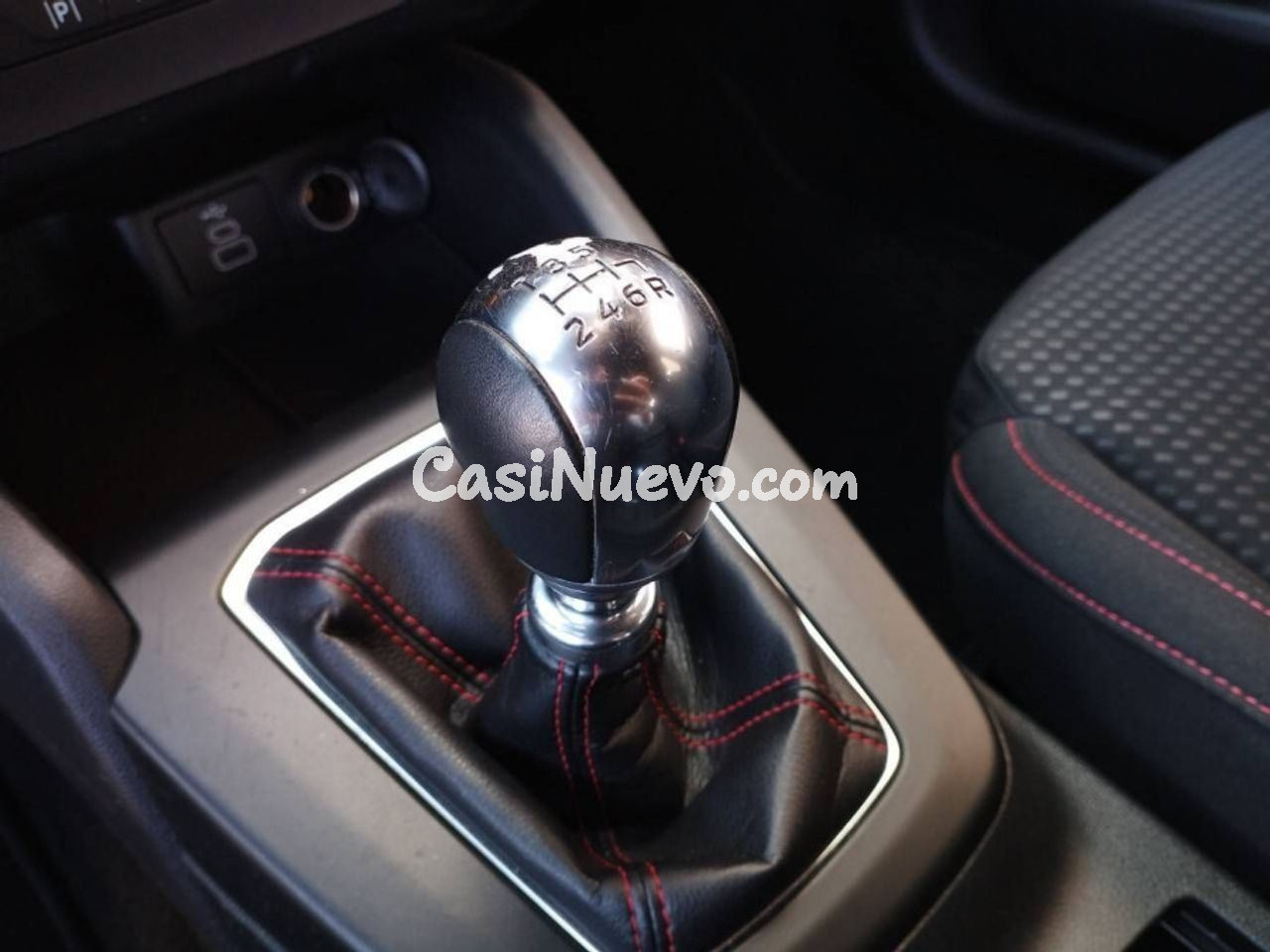 Ford Focus 1.0 Ecoboost 92kW STLine - foto 12