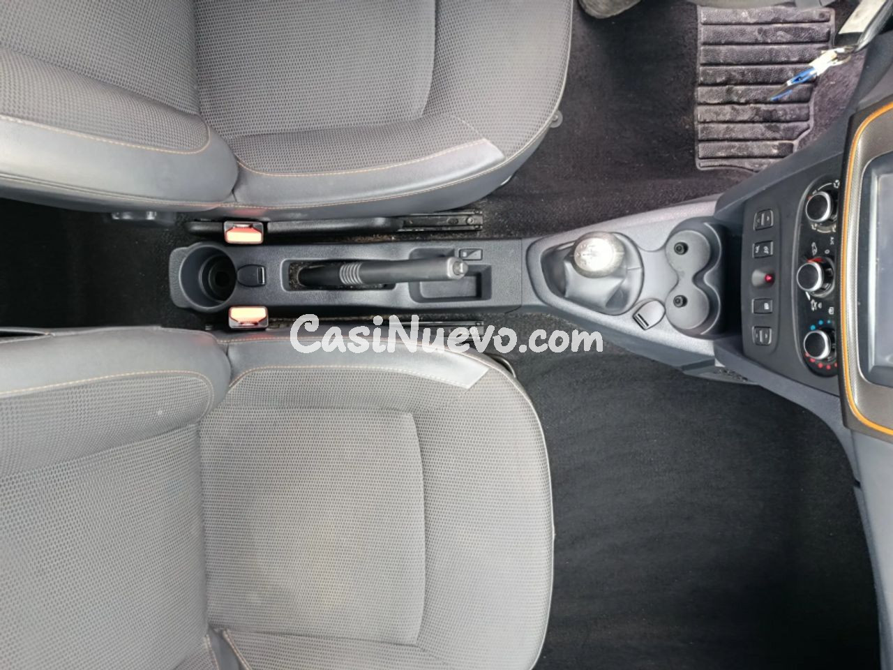 Dacia Sandero SL Trotamundos dCi 66kW 90CV - foto 21