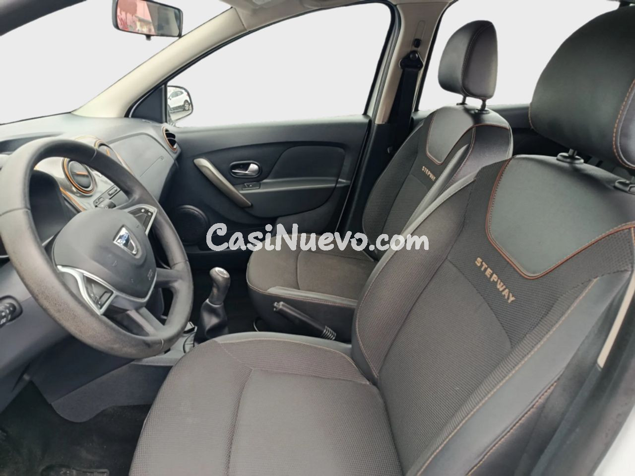 Dacia Sandero SL Trotamundos dCi 66kW 90CV - foto 23