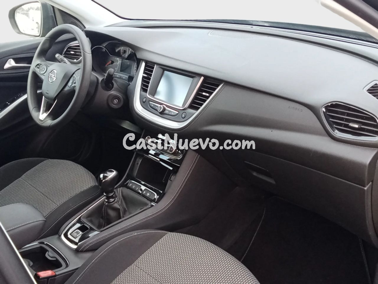 Opel Grandland X 1.2 Turbo Selective - foto 18
