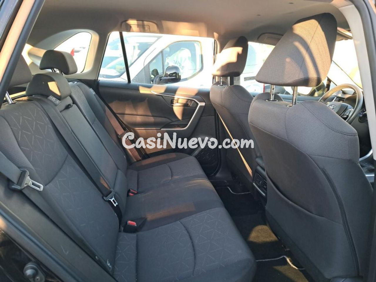 Toyota Rav4 2.5l 220H Business - foto 6