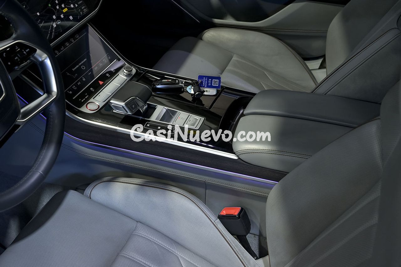 Audi A8 S8 TFSI quattro tiptronic - foto 35
