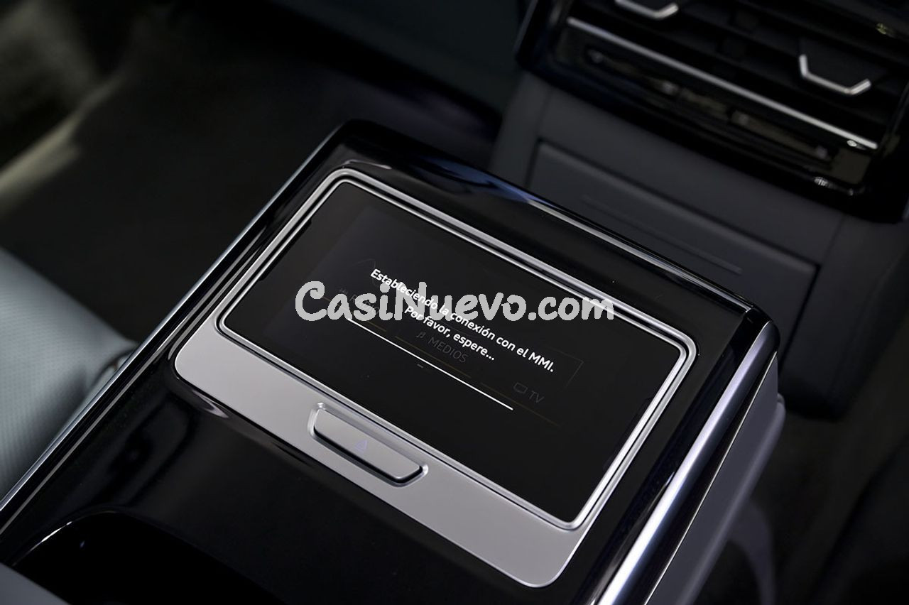 Audi A8 S8 TFSI quattro tiptronic - foto 40