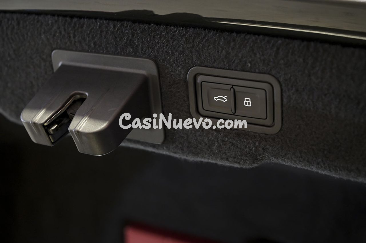 Audi A8 S8 TFSI quattro tiptronic - foto 42
