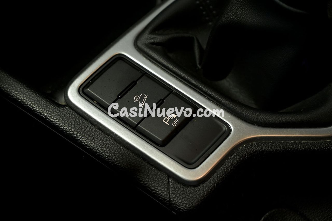 Kia Sportage 1.6 MHEV Business DCT 100kW 136CV 4X2 - foto 28