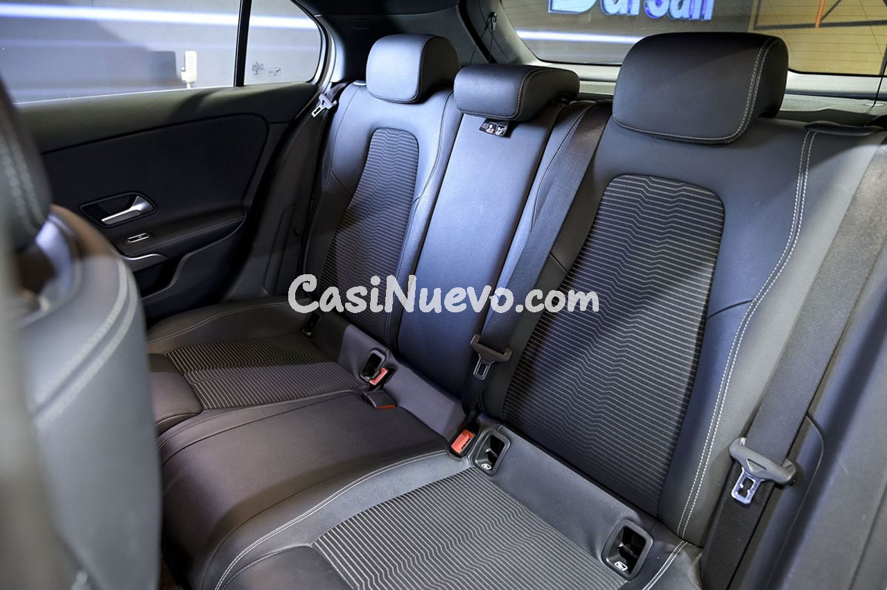 Mercedes Clase A MERCEDES-BENZ  A 180 d - foto 17