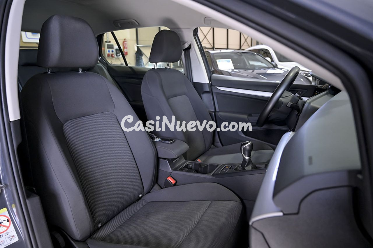 Volkswagen Golf 2.0 TDI 85kW 115CV - foto 24