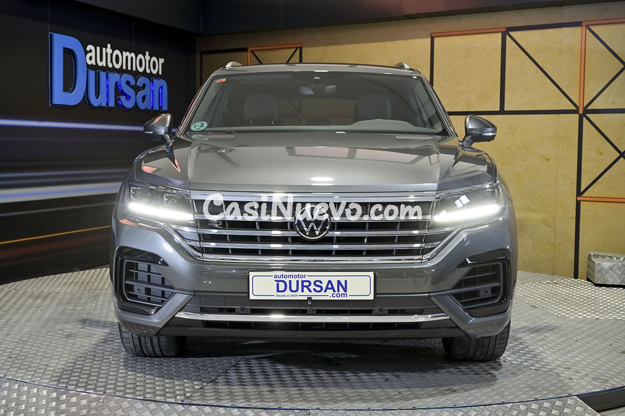 Volkswagen Touareg Prem Eleg 3.0 V6 TDI 210kW Tip 4M - foto 2
