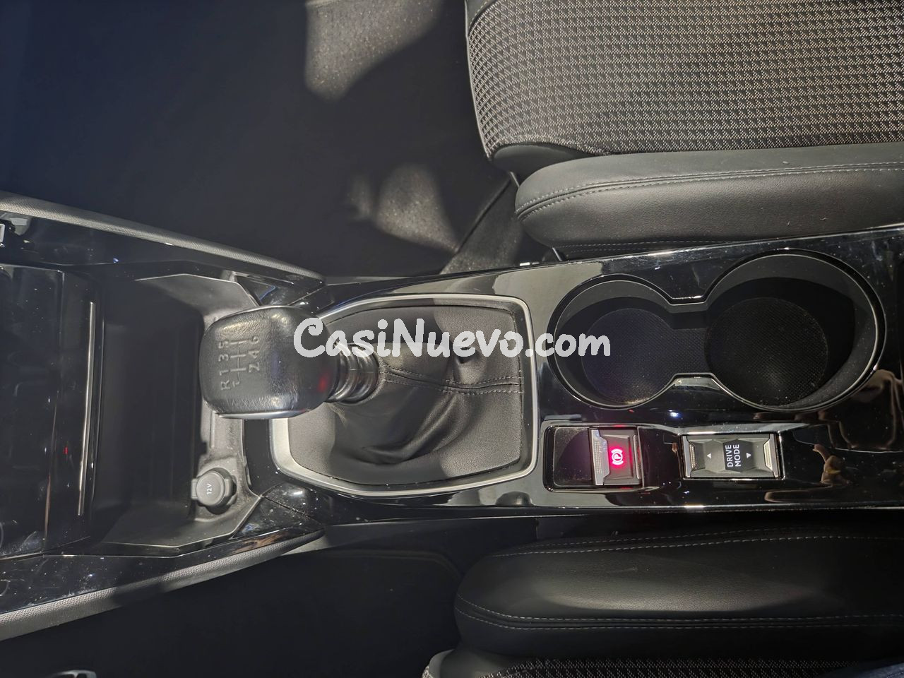 Peugeot 2008 Puretech 130 S&S 6 Vel. MAN GT - foto 13