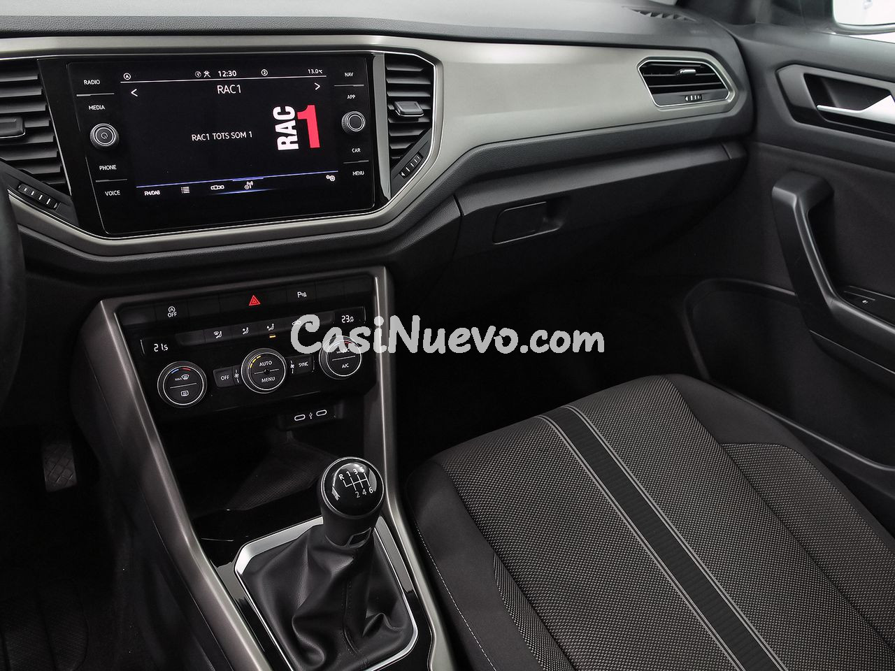 Volkswagen T-Roc Advance Style 2.0 TDI 110kW (150CV) - foto 11