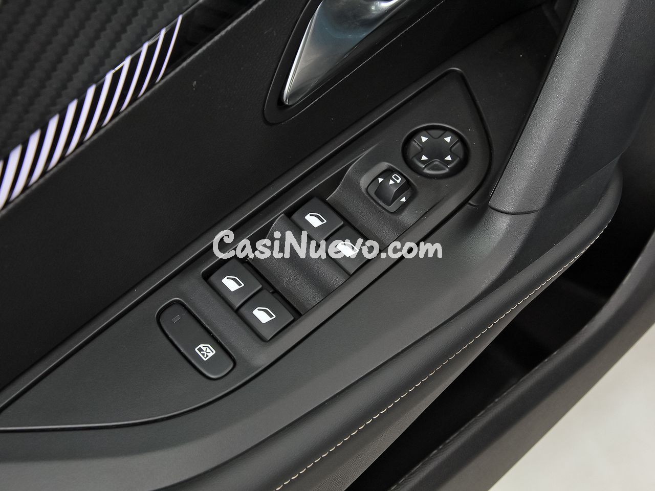 Peugeot 2008 N2008 Allure Hybrid 145 eDCS6 - foto 13