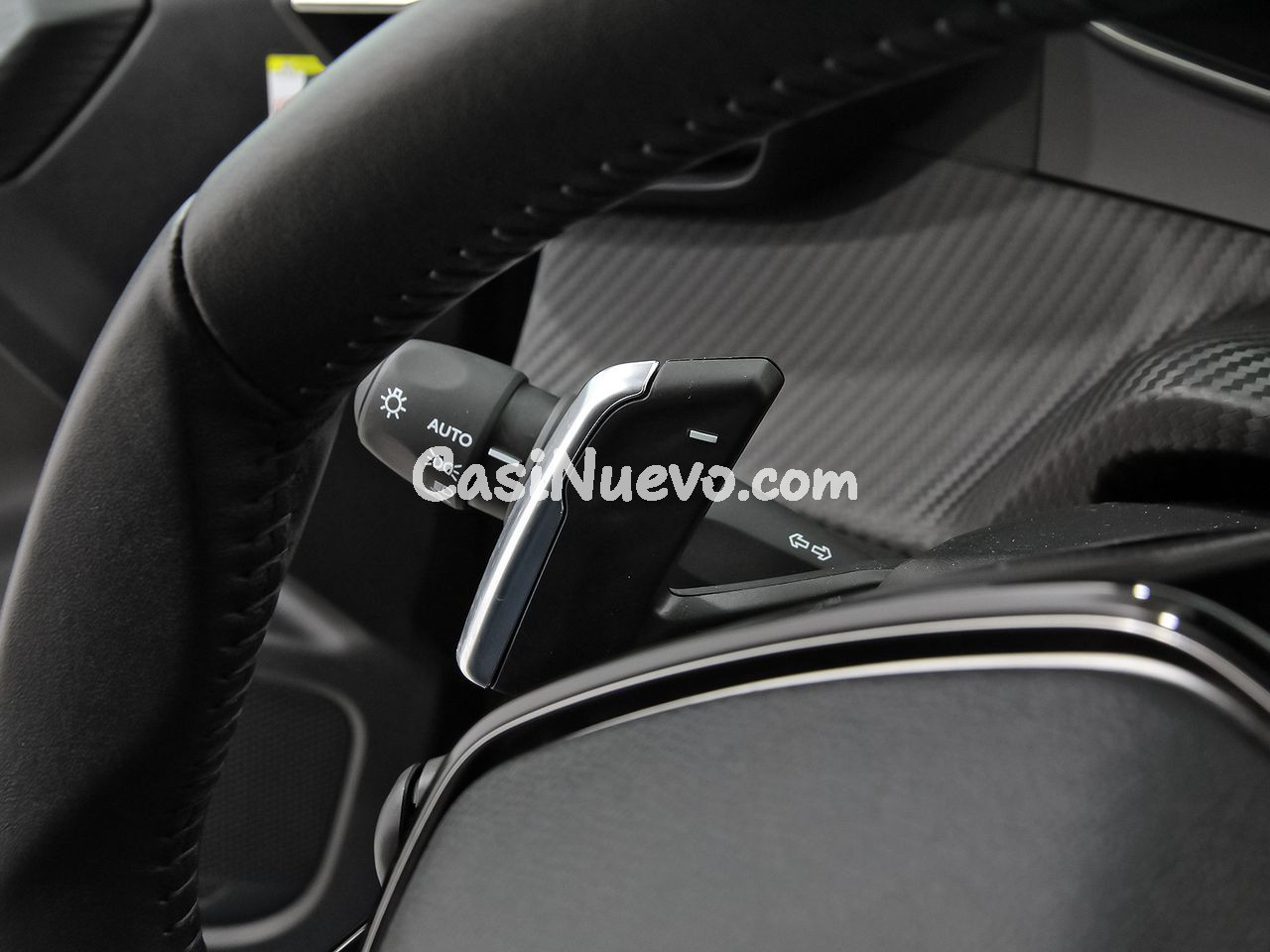 Peugeot 2008 N2008 Allure Hybrid 145 eDCS6 - foto 15