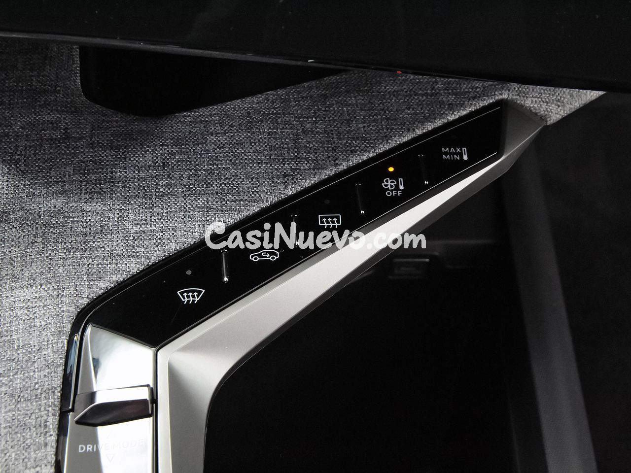 Peugeot 5008 1.2 107KW Allure eDCS6 - foto 32