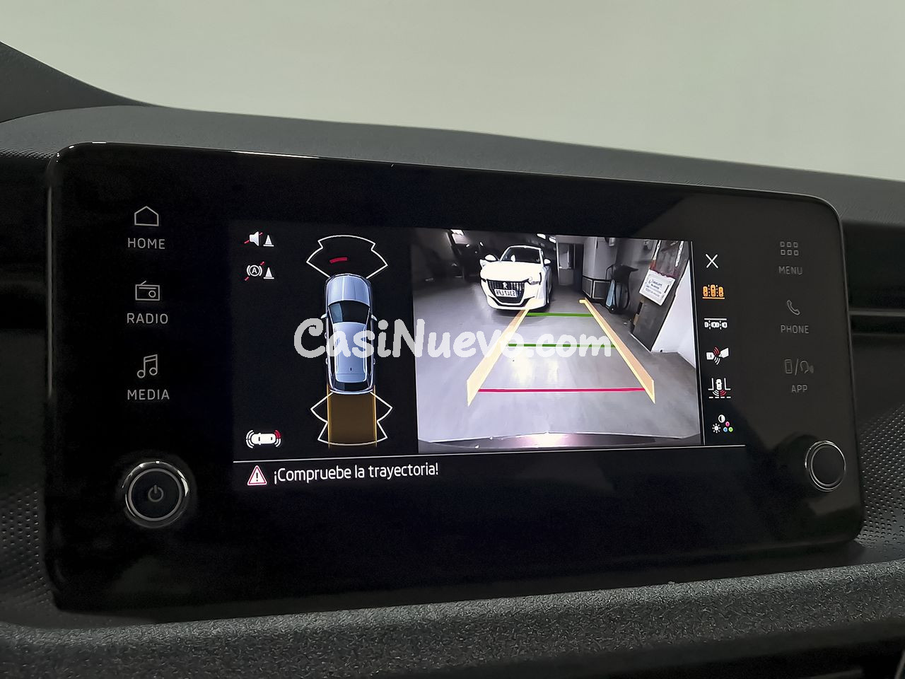 Skoda Kamiq 1.0 TSI 85kW (115CV) DSG SELECTION - foto 24