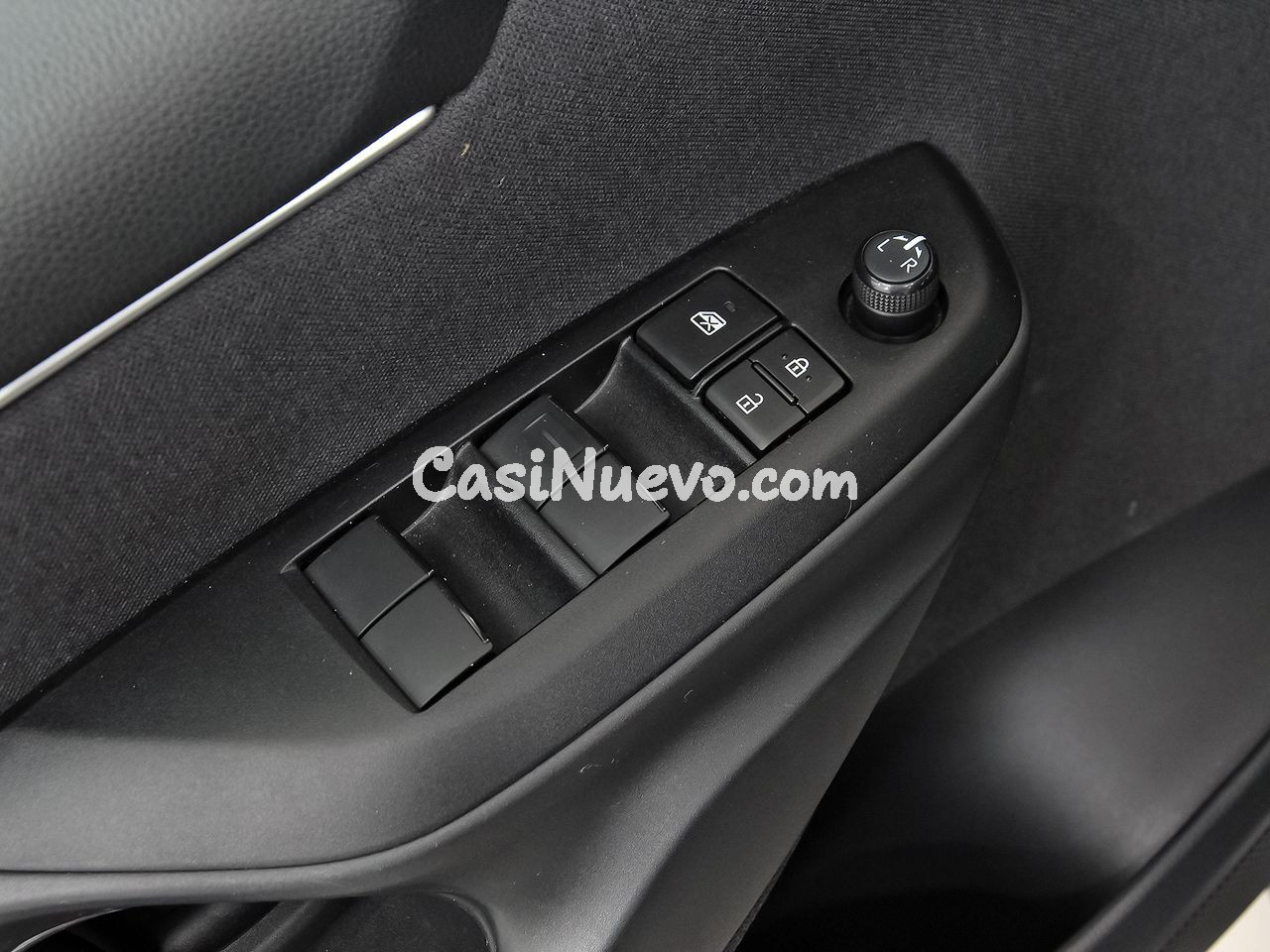 Toyota Yaris 1.5 120H Active Plus - foto 10