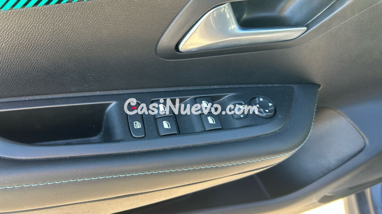 Peugeot 208 1.2 PURETECH 73KW ALLURE 100 5P - foto 13