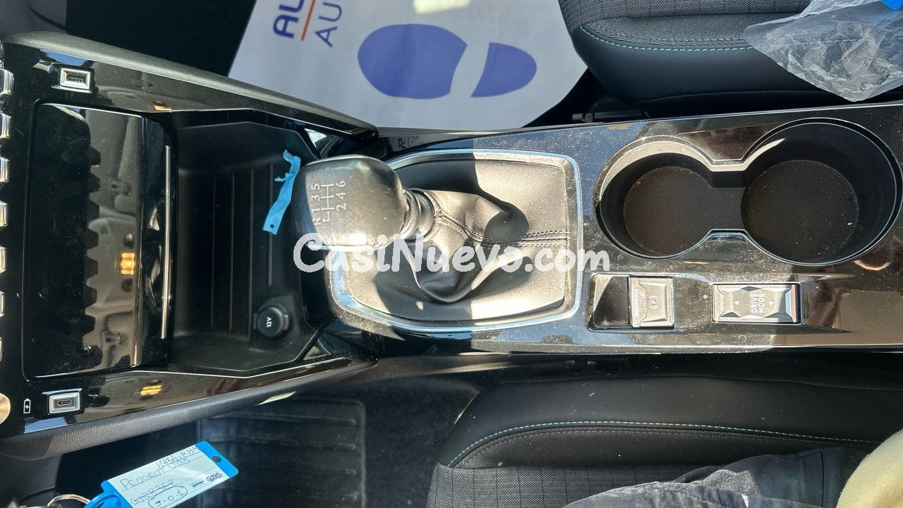 Peugeot 208 1.2 PURETECH 73KW ALLURE 100 5P - foto 17