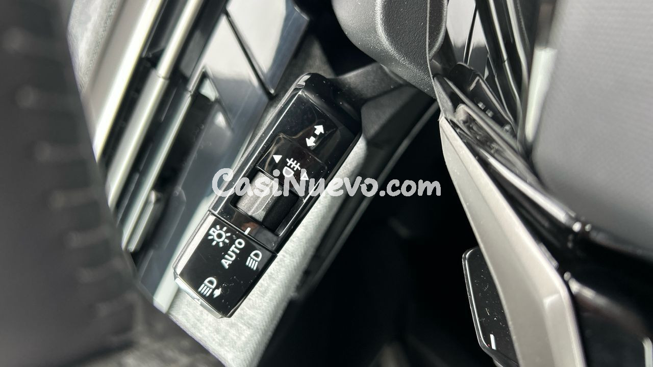 Peugeot 3008 1.2 MHEV HYBRID 100KW ALLURE EDCS6 136 5P - foto 24