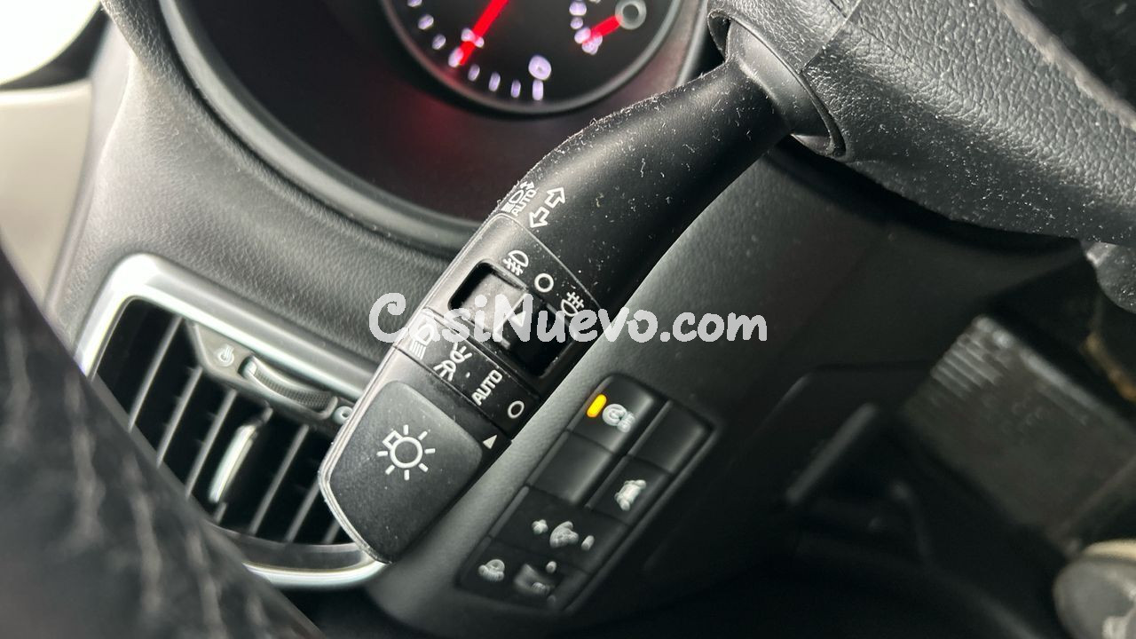 Kia Sportage 1.6 MHEV 100KW DRIVE 2WD 136 5P - foto 20