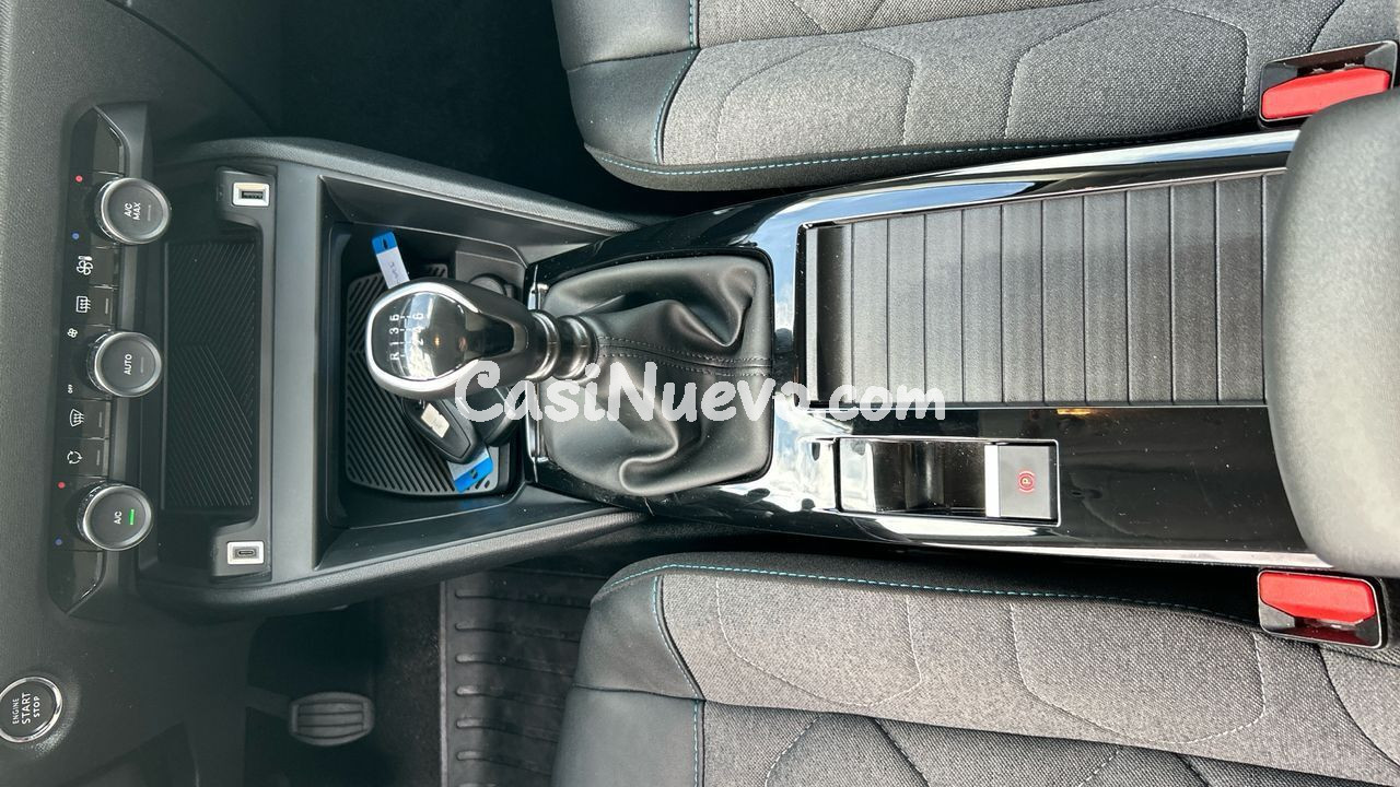 Citroën C4 1.2 PURETECH 130 PLUS 131 5P - foto 14