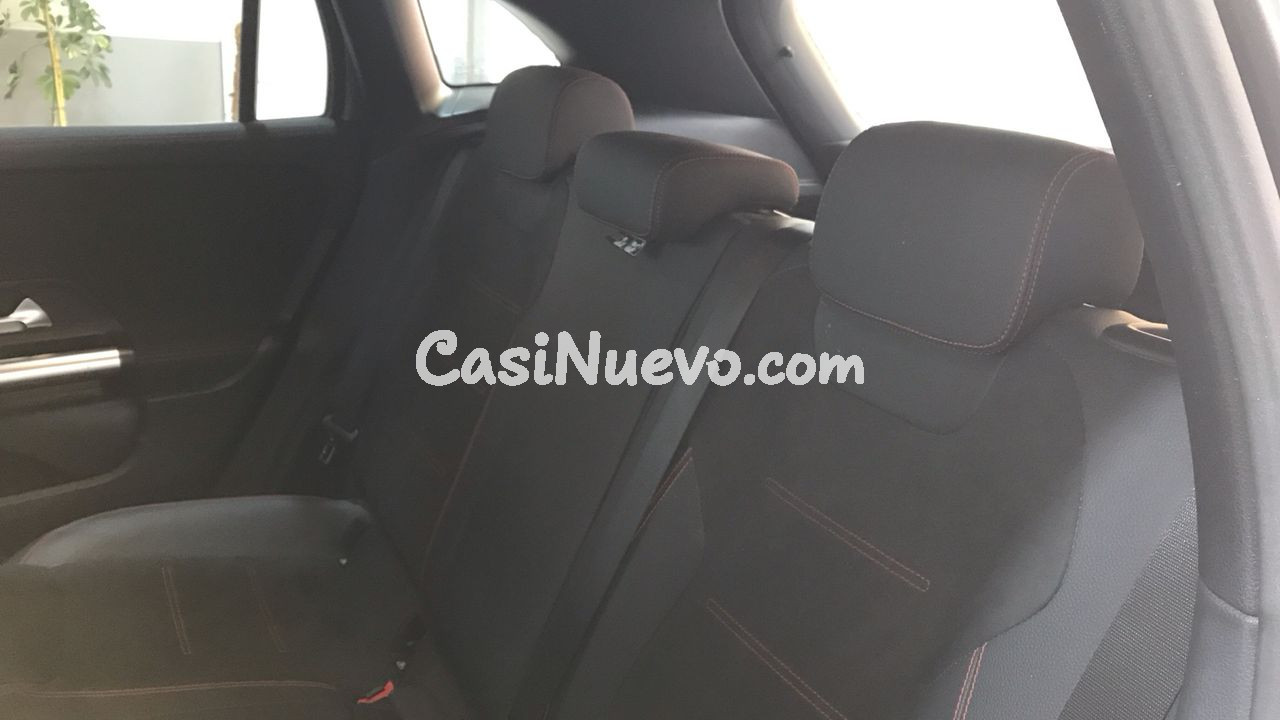 Mercedes GLA -CLASS GLA 250 e AMG LINE - foto 11