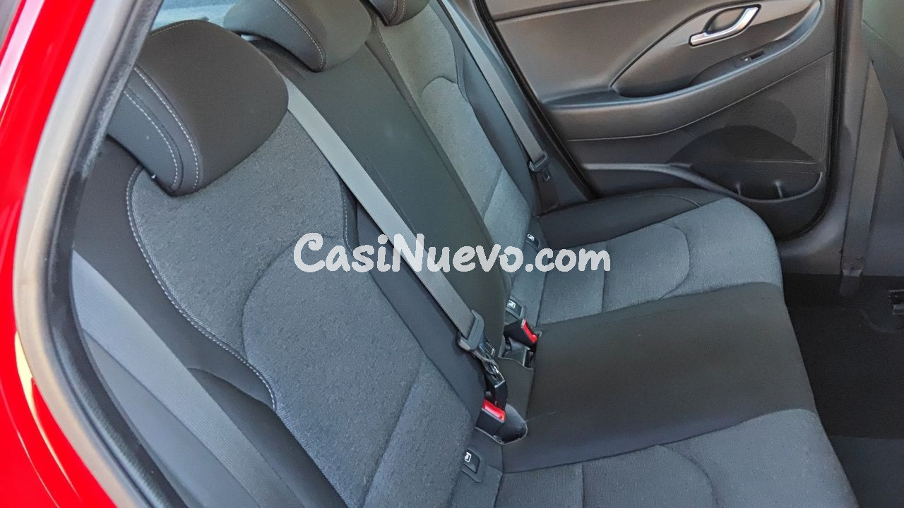 Hyundai i30 BERLINA CON PORTON 1.0 TGDI KLASS FASTBACK 120 5 - foto 14