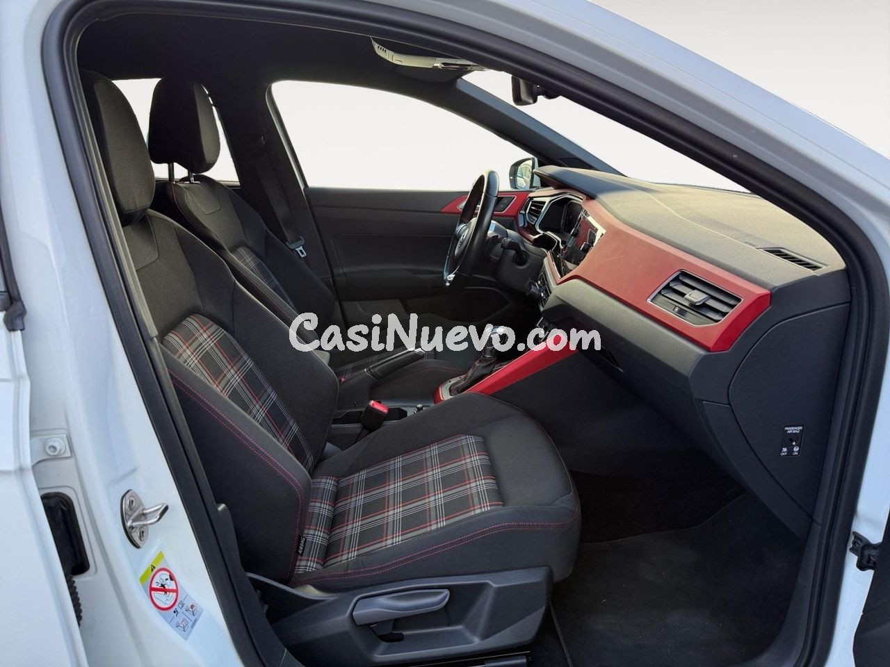 Volkswagen Polo GTI 2.0 TSI - foto 9